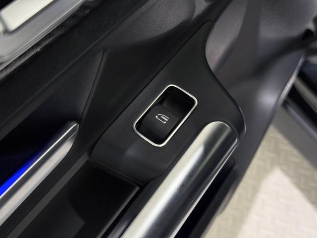 GLAクラス GLA200d 4マチック AMGライン 右ハンドル/コスモスブラック/半革/シートヒーター/ドラレコ/メモリー付きパワーシート/正規ディーラー認定中古車/二年保証(28枚目)