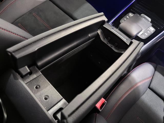 GLAクラス GLA200d 4マチック AMGライン 右ハンドル/コスモスブラック/半革/シートヒーター/ドラレコ/メモリー付きパワーシート/正規ディーラー認定中古車/二年保証(46枚目)