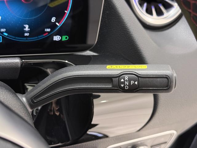 GLAクラス GLA200d 4マチック AMGライン 右ハンドル/コスモスブラック/半革/シートヒーター/ドラレコ/メモリー付きパワーシート/正規ディーラー認定中古車/二年保証(54枚目)