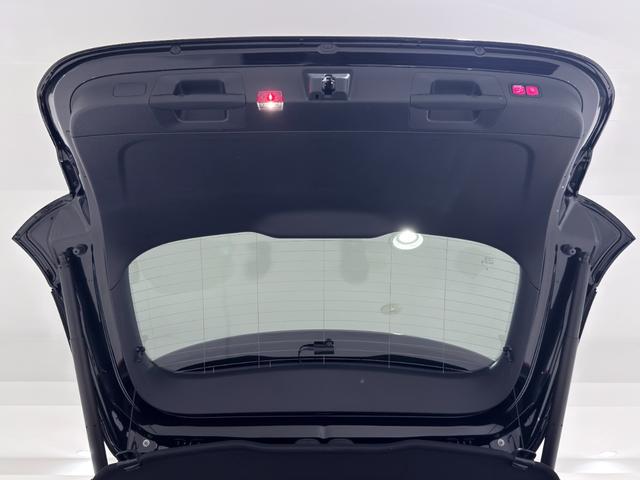 GLAクラス GLA200d 4マチック AMGライン 右ハンドル/コスモスブラック/半革/シートヒーター/ドラレコ/メモリー付きパワーシート/正規ディーラー認定中古車/二年保証(60枚目)