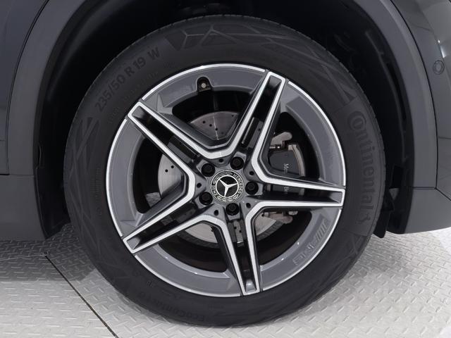 GLAクラス GLA200d 4マチック AMGライン 右ハンドル/コスモスブラック/半革/シートヒーター/ドラレコ/メモリー付きパワーシート/正規ディーラー認定中古車/二年保証(63枚目)