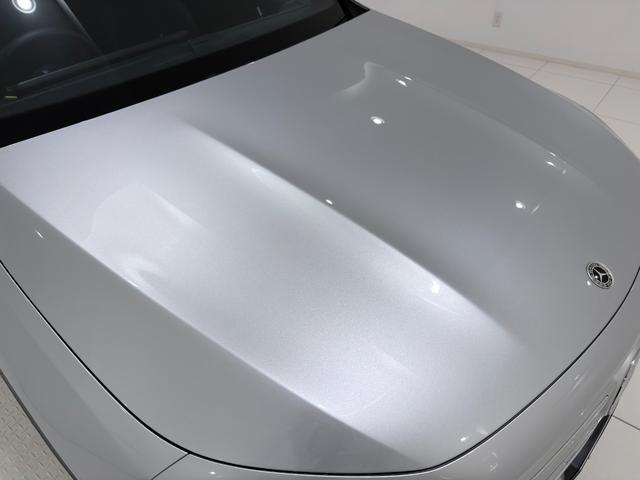 ＧＬＢ ＧＬＢ２００ｄ　４マチック　右ハンドル／イリジウムシルバー／シートヒーター／半革／ドラレコ／メモリー付きパワーシート／正規ディーラー認定中古車／二年保証（11枚目）