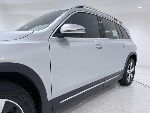 ＧＬＢ ＧＬＢ２００ｄ　４マチック　右ハンドル／イリジウムシルバー／シートヒーター／半革／ドラレコ／メモリー付きパワーシート／正規ディーラー認定中古車／二年保証（17枚目）