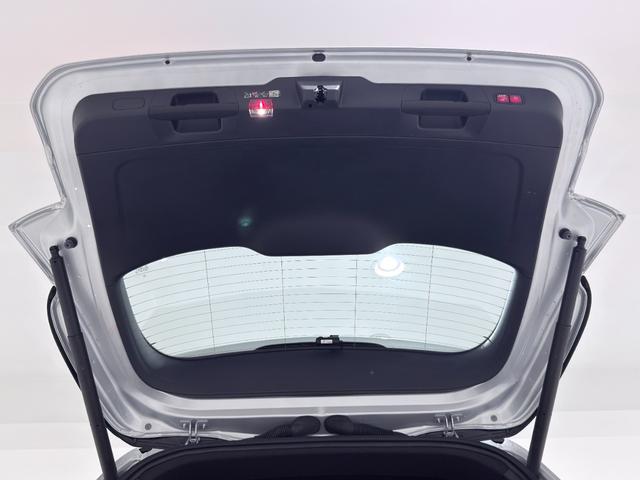 ＧＬＢ ＧＬＢ２００ｄ　４マチック　右ハンドル／イリジウムシルバー／シートヒーター／半革／ドラレコ／メモリー付きパワーシート／正規ディーラー認定中古車／二年保証（60枚目）