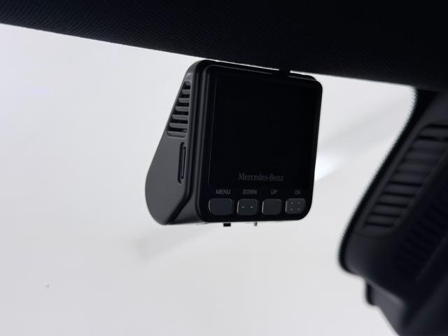 ＧＬＡクラス ＧＬＡ２００ｄ　４マチック　ＡＭＧライン　レーダーセーフティーＰ／パノラミックスライディングルーフ／半革／メモリー付きパワーシート／シートヒーター／ドラレコ／正規ディーラー認定中古車／二年保証（8枚目）