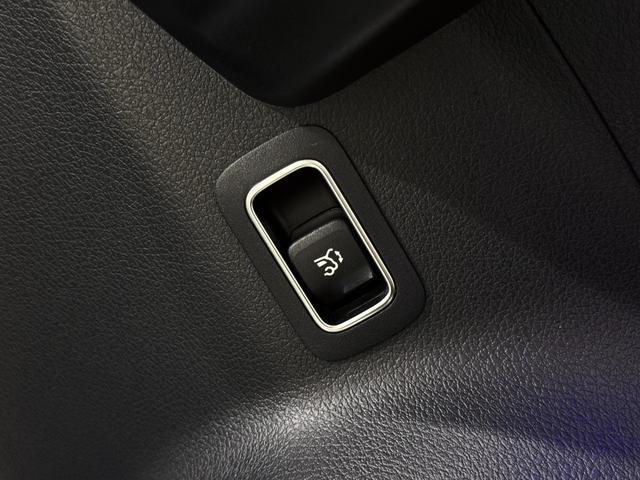 ＧＬＡクラス ＧＬＡ２００ｄ　４マチック　ＡＭＧライン　レーダーセーフティーＰ／パノラミックスライディングルーフ／半革／メモリー付きパワーシート／シートヒーター／ドラレコ／正規ディーラー認定中古車／二年保証（24枚目）