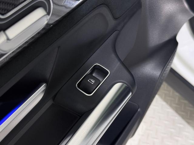 ＧＬＡクラス ＧＬＡ２００ｄ　４マチック　ＡＭＧライン　レーダーセーフティーＰ／パノラミックスライディングルーフ／半革／メモリー付きパワーシート／シートヒーター／ドラレコ／正規ディーラー認定中古車／二年保証（29枚目）