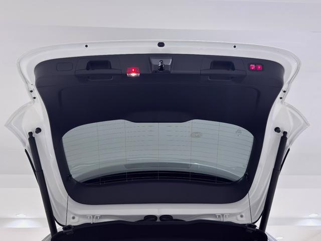 ＧＬＡクラス ＧＬＡ２００ｄ　４マチック　ＡＭＧライン　レーダーセーフティーＰ／パノラミックスライディングルーフ／半革／メモリー付きパワーシート／シートヒーター／ドラレコ／正規ディーラー認定中古車／二年保証（61枚目）