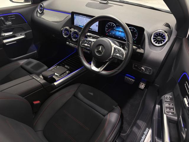 GLAクラス GLA200d 4マチック AMGライン 右ハンドル/ポーラーホワイト/レーダーセーフティーP/シートヒーター/ドラレコ/半革/メモリー付きパワーシート/正規ディーラー認定中古車/二年保証(2枚目)