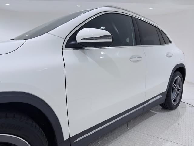GLAクラス GLA200d 4マチック AMGライン 右ハンドル/ポーラーホワイト/レーダーセーフティーP/シートヒーター/ドラレコ/半革/メモリー付きパワーシート/正規ディーラー認定中古車/二年保証(17枚目)