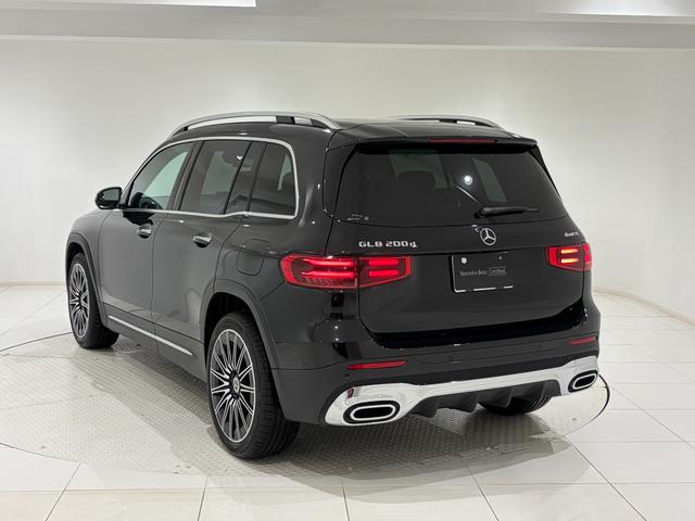 GLB GLB200d 4マチック AMGラインパッケージ 右ハンドル/コスモスブラック/パノラミックスライディングルーフ/メモリー付きパワーシート/シートヒーター/半革/正規ディーラー認定中古車/二年保証(4枚目)