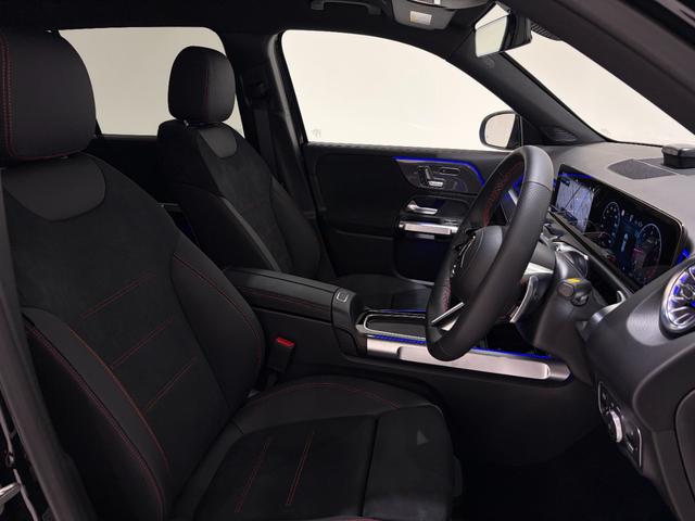 GLB GLB200d 4マチック AMGラインパッケージ 右ハンドル/コスモスブラック/メモリー付きパワーシート/シートヒーター/半革/正規ディーラー認定中古車/二年保証(3枚目)