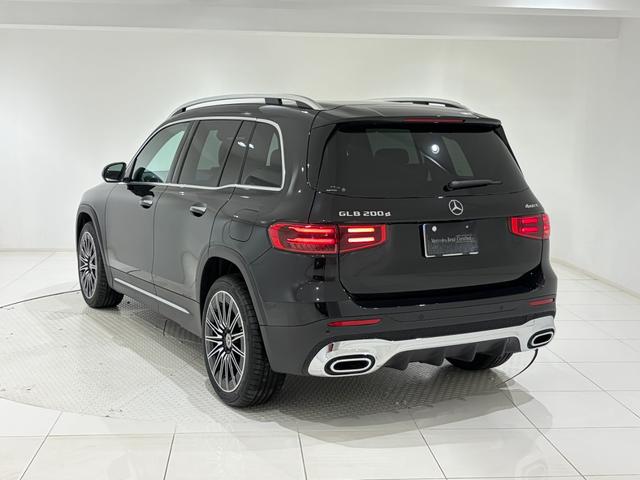 GLB GLB200d 4マチック AMGラインパッケージ 右ハンドル/コスモスブラック/メモリー付きパワーシート/シートヒーター/半革/正規ディーラー認定中古車/二年保証(4枚目)