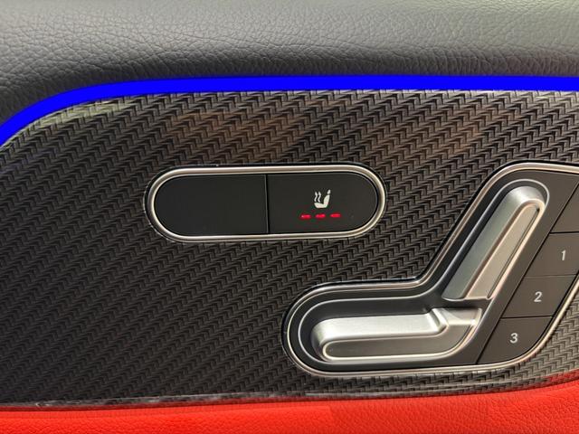 GLB GLB200d 4マチック AMGラインパッケージ 右ハンドル/コスモスブラック/赤半革/HUD/パノラミックスライディングルーフ/メモリー付きパワーシート/正規ディーラー認定中古車/二年保証(7枚目)