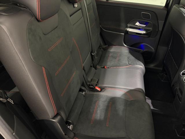GLB GLB200d 4マチック AMGラインパッケージ 右ハンドル/コスモスブラック/パノラミックスライディングルーフ/HUD/シートヒーター/メモリー付きパワーシート/半革/正規ディーラー認定中古車/二年保証(10枚目)
