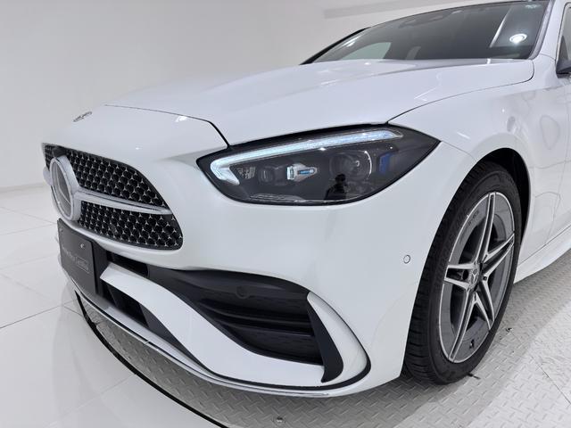 Cクラス C200 4マチックアバンギャルド AMGライン ワンオーナー/右ハンドル/オパリスホワイト/レザーエクスクルーシブP/パノラミックスライディングルーフ/HUD/シートヒーター/メモリー付きパワーシート/正規ディーラー認定中古車/二年保証(13枚目)