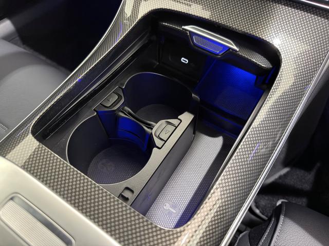 Cクラス C200 4マチックアバンギャルド AMGライン ワンオーナー/右ハンドル/オパリスホワイト/レザーエクスクルーシブP/パノラミックスライディングルーフ/HUD/シートヒーター/メモリー付きパワーシート/正規ディーラー認定中古車/二年保証(53枚目)