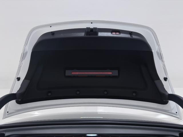 Cクラス C200 4マチックアバンギャルド AMGライン ワンオーナー/右ハンドル/オパリスホワイト/レザーエクスクルーシブP/パノラミックスライディングルーフ/HUD/シートヒーター/メモリー付きパワーシート/正規ディーラー認定中古車/二年保証(64枚目)