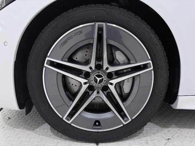 Cクラス C200 4マチックアバンギャルド AMGライン ワンオーナー/右ハンドル/オパリスホワイト/レザーエクスクルーシブP/パノラミックスライディングルーフ/HUD/シートヒーター/メモリー付きパワーシート/正規ディーラー認定中古車/二年保証(68枚目)