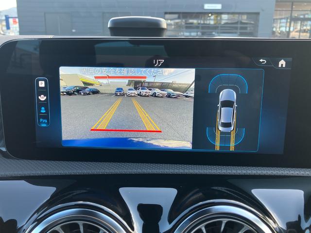 【最大１００項目の点検・整備】メルセデス独自の厳しいチェックを通過したクルマのみ「メルセデス・ベンツ認定中古車」と呼ばれます。