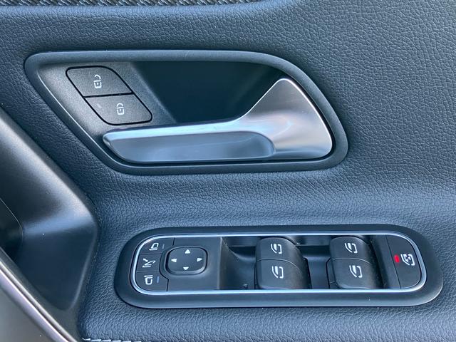 【ユーズドカーウェルカムプラン（残価設定型ローン）】ローン元金の一部を最終回のお支払いまで据え置き、毎月のお支払いを軽減するローンプランです。