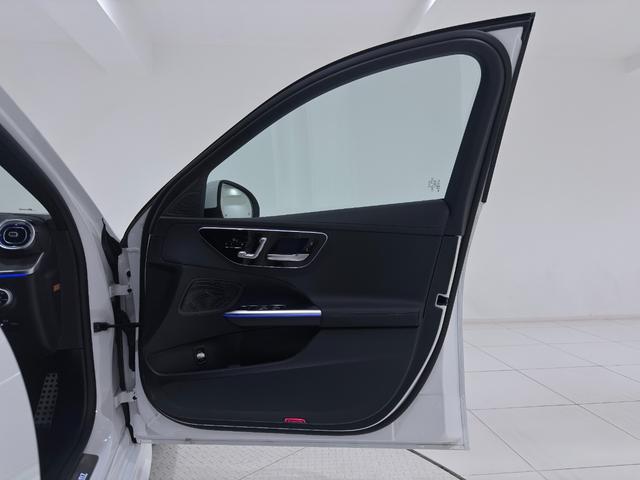 【２４時間ツーリングサポート】いつどんなときも、メルセデスならではの安心を、お電話一本で。