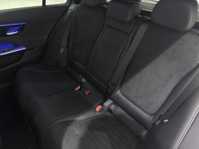 日本全国に張り巡らされたメルセデス・ベンツ正規サービスネットワークのサポートを受けることができます。これもメルセデスの認定中古車ならではの、安心感のひとつ。