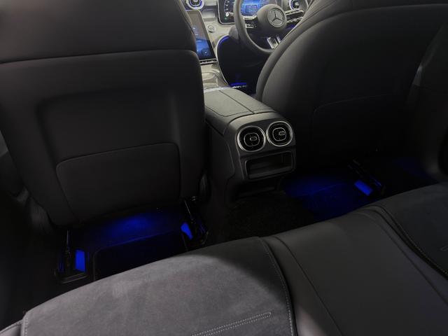 【最大１００項目の点検・整備】メルセデス独自の厳しいチェックを通過したクルマのみ「メルセデス・ベンツ認定中古車」と呼ばれます。