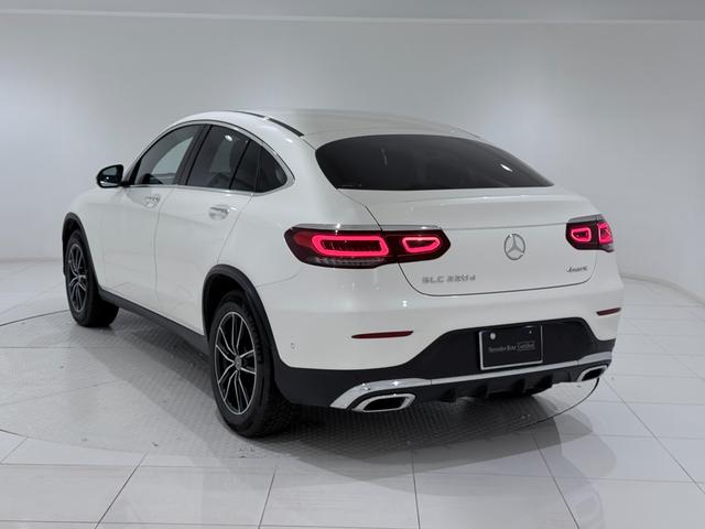 メルセデス・ベンツの価値と信頼性をさらに高め、オーナーの皆さまへより大きな安心を提供する「認定中古車プログラム」をご用意しております。