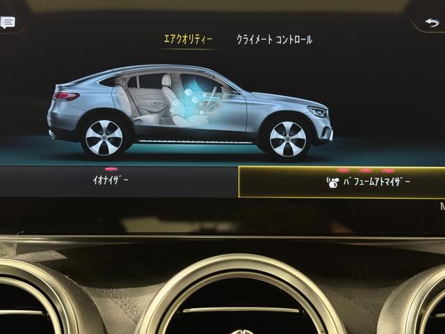 専用のコールセンターに経験豊かなオペレーターが、２４時間３６５日待機。万一の車両トラブルなどが発生した場合、お電話一本で応急処置や車両のけん引、ドライバーや同乗者の方の移動手段手配などサポート。