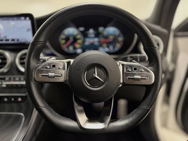 日本全国に張り巡らされたメルセデス・ベンツ正規サービスネットワークのサポートを受けることができます。これもメルセデスの認定中古車ならではの、安心感のひとつ。