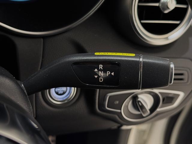 万一故障した場合も、ご購入後２年間もしくは１年間は、走行距離にかかわらず適用される保証をご用意。大きな安心をご提供いたします。