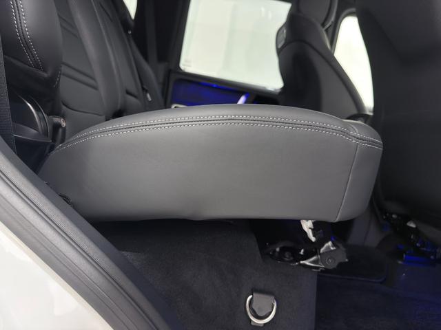 Ｇクラス Ｇ４００ｄ　ＡＭＧライン　ワンオーナー／右ハンドル／オパリスホワイト／レーダーセーフティーＰ／ラグジュアリーＰ／Ｂｕｒｍｅｓｔｅｒ／シートヒーター／ガラススライディングルーフ／正規ディーラー認定中古車／二年保証（38枚目）