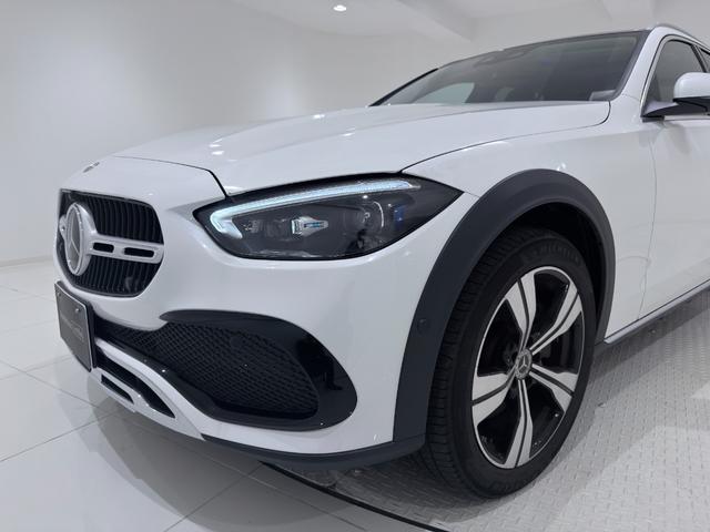 Cクラスオールテレイン C220d 4マチック オールテレイン ワンオーナー/右ハンドル/オパリスホワイト/レザーエクスクルーシブP/HUD/Burmester/パノラミックスライディングルーフ/ベンチレーション/正規ディーラー認定中古車/二年保証(12枚目)