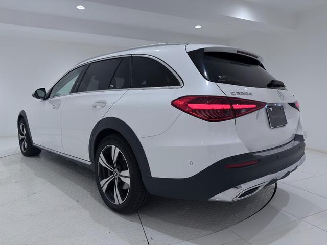 Cクラスオールテレイン C220d 4マチック オールテレイン ワンオーナー/右ハンドル/オパリスホワイト/レザーエクスクルーシブP/HUD/Burmester/パノラミックスライディングルーフ/ベンチレーション/正規ディーラー認定中古車/二年保証(15枚目)