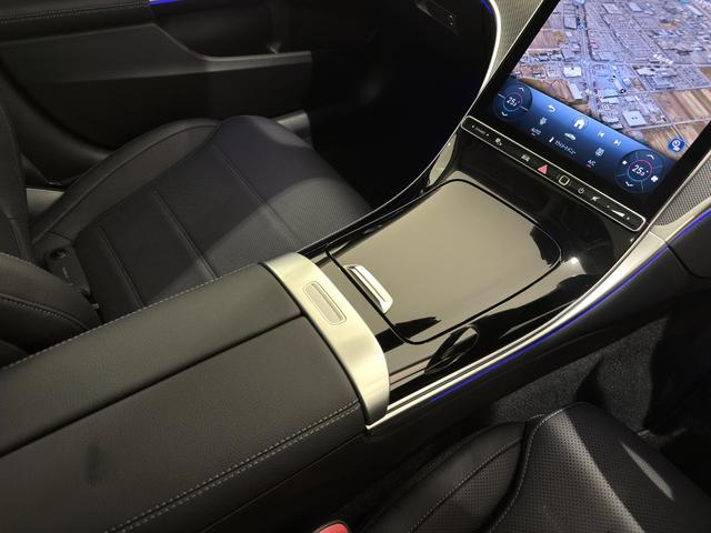 Cクラスオールテレイン C220d 4マチック オールテレイン ワンオーナー/右ハンドル/オパリスホワイト/レザーエクスクルーシブP/HUD/Burmester/パノラミックスライディングルーフ/ベンチレーション/正規ディーラー認定中古車/二年保証(48枚目)