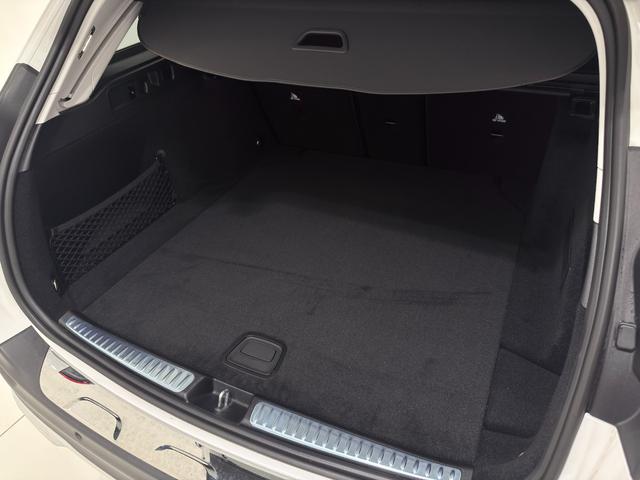 Cクラスオールテレイン C220d 4マチック オールテレイン ワンオーナー/右ハンドル/オパリスホワイト/レザーエクスクルーシブP/HUD/Burmester/パノラミックスライディングルーフ/ベンチレーション/正規ディーラー認定中古車/二年保証(62枚目)