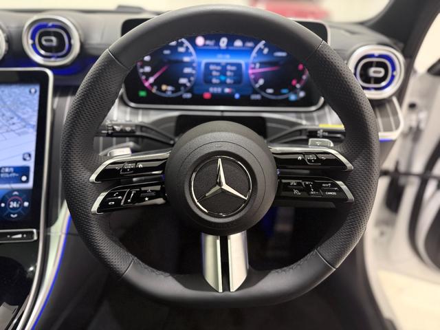 Cクラスステーションワゴン C220dステーションワゴンアバンギルドAMGライP ワンオーナー/右ハンドル/オパリスホワイト/ドライバーズP/HUD/Burmester/シートヒーター/ベンチレーション/正規ディーラー認定中古車/二年保証(47枚目)