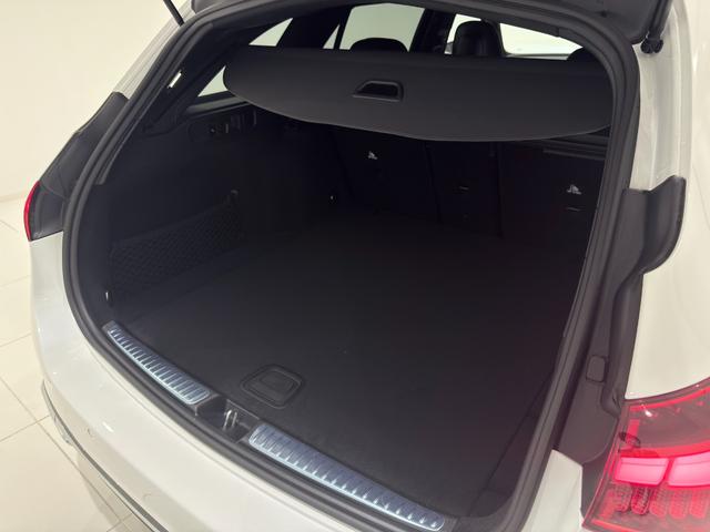 Cクラスステーションワゴン C220dステーションワゴンアバンギルドAMGライP ワンオーナー/右ハンドル/オパリスホワイト/ドライバーズP/HUD/Burmester/シートヒーター/ベンチレーション/正規ディーラー認定中古車/二年保証(62枚目)