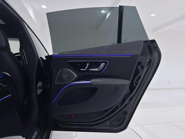 ＥＱＳ ＥＱＳ４５０＋　ワンオーナー／右ハンドル／オブシディアンブラック／ベーシックＰ／パノラミックスライディングルーフ／ベンチレーション／Ｂｕｒｍｅｓｔｅｒ／リラクゼーション正規ディーラー認定中古車／二年保証（13枚目）