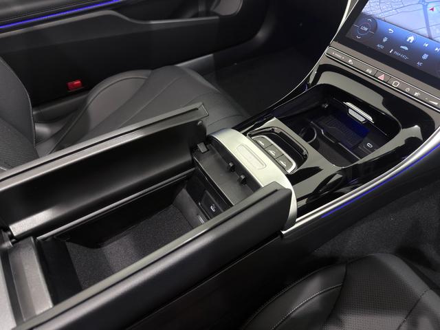 ＣＬＥ ＣＬＥ２００　カブリオレ　スポーツ　ワンオーナー／右ハンドル／オパリスホワイト／ドライバーズＰ／レザーエクスクルーシブＰ／Ｂｕｒｍｅｓｔｅｒ／ＨＵＤ／リラクゼーション／ベンチレーション／正規ディーラー認定中古車／二年保証（16枚目）