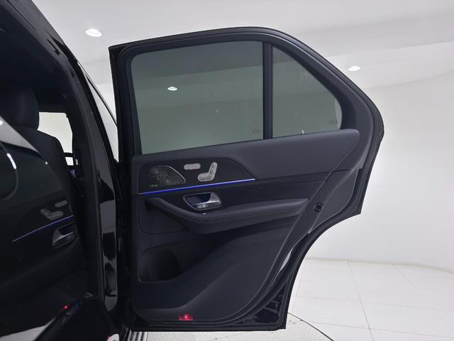 ＧＬＥ ＧＬＥ３００ｄ　４マチック　ＡＭＧラインパッケ　ワンオーナー／右ハンドル／オブシディアンブラック／Ｂｕｒｍｅｓｔｅｒ／シートヒーター／半革／正規ディーラー認定中古車／二年保証（10枚目）