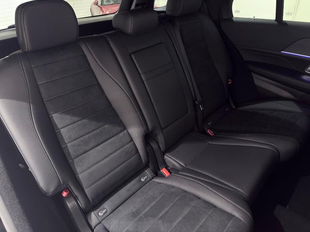 ＧＬＥ ＧＬＥ３００ｄ　４マチック　ＡＭＧラインパッケ　ワンオーナー／右ハンドル／オブシディアンブラック／Ｂｕｒｍｅｓｔｅｒ／シートヒーター／半革／正規ディーラー認定中古車／二年保証（11枚目）