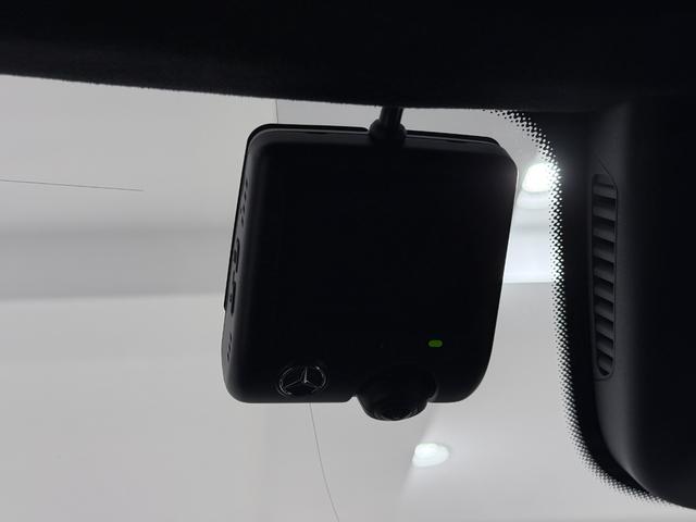 Ｖクラス Ｖ２２０ｄエクスクルーシブロングプラチナスイート　ワンオーナー／オブシディアンブラック／パノラミックスライディングルーフ／シートヒーター／ベンチレーション／Ｂｕｒｍｅｓｔｅｒ／正規ディーラー認定中古車／二年保証（10枚目）