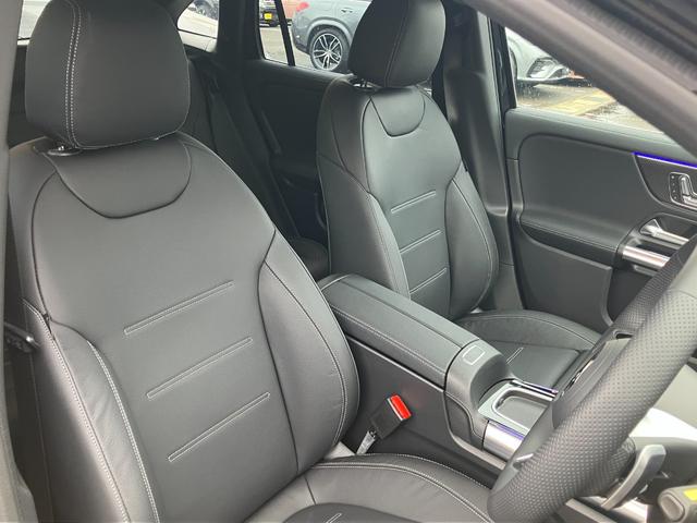 ＧＬＡクラス ＧＬＡ２００ｄ　４マチック　アーバンスターズ　ワンオーナー／右ハンドル／コスモブラック／アドバンスドＰ／ドライビングアシスタンスＰ／パノラミックスライディングルーフ／メモリー付きパワーシート／シートヒーター／正規ディーラー認定中古車／二年保証（10枚目）