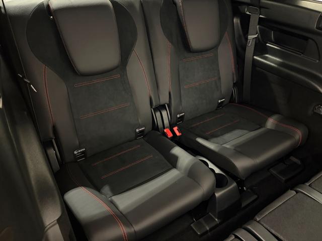 ＧＬＢ ＧＬＢ２００ｄ　４マチック　ＡＭＧラインパッケージ　ワンオーナー／右ハンドル／コスモスブラック／コンフォートＰ／パノラミックスライディングルーフ／ＨＵＤ／シートヒーター／メモリー付きパワーシート／半革／正規ディーラー認定中古車／二年保証（11枚目）