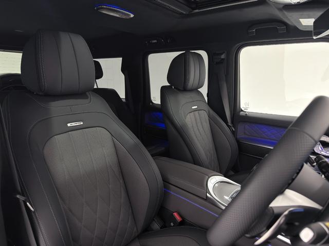 Ｇクラス Ｇ６３　ワンオーナー／右ハンドル／ナイトブラックマグノ（マット）／ガラススライディングルーフ／Ｂｕｒｍｅｓｔｅｒ／シートヒーター／ベンチレーション／リラクゼーション／正規ディーラー認定中古車／二年保証（3枚目）