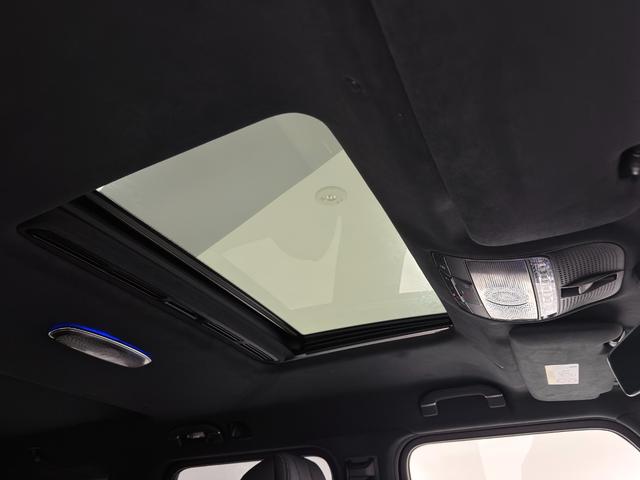 Ｇクラス Ｇ６３　ワンオーナー／右ハンドル／ナイトブラックマグノ（マット）／ガラススライディングルーフ／Ｂｕｒｍｅｓｔｅｒ／シートヒーター／ベンチレーション／リラクゼーション／正規ディーラー認定中古車／二年保証（11枚目）