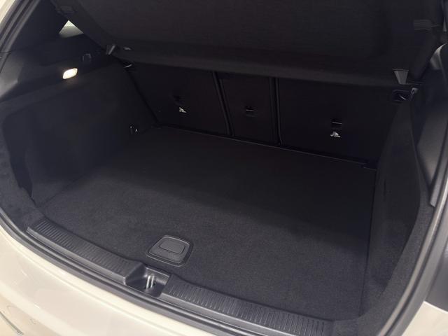 Ｂクラス 　ワンオーナー／右ハンドル／ポーラーホワイト／アドバンスドＰ／パノラミックスライディングルーフ／シートヒーター／メモリー付きパワーシート／正規ディーラー認定中古車／二年保証（17枚目）