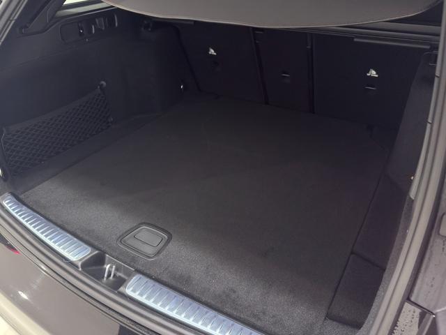 Ｃクラスステーションワゴン Ｃ２２０ｄ　ステーションワゴン　スポーツ　ワンオーナー／右ハンドル／オブシディアンブラック／シートヒーター／メモリー付きパワーシート／半革／正規ディーラー認定中古車／二年保証（18枚目）